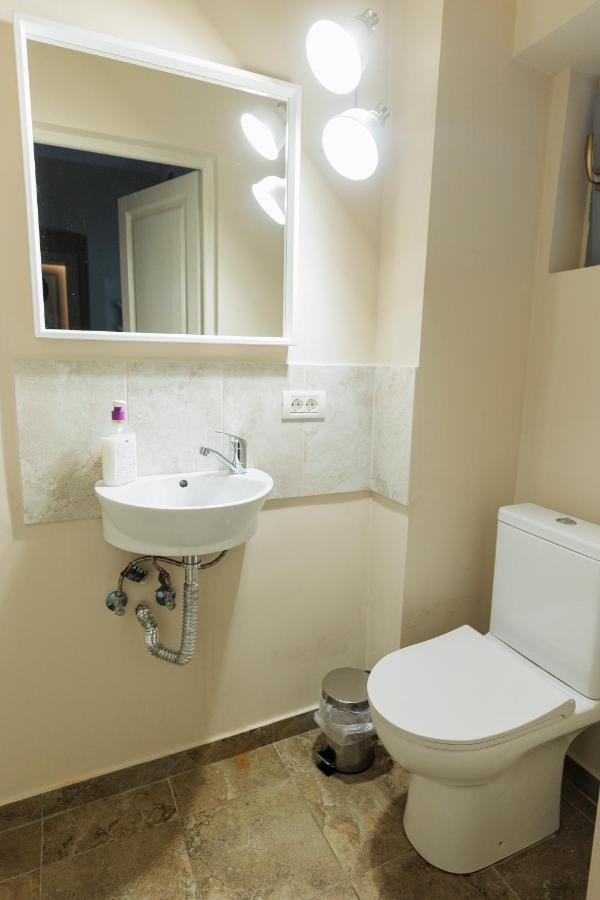 Cozy Apartment In The Historical City Center Temesvár Kültér fotó
